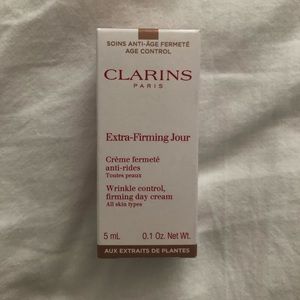 Clarins extra firming cream wrinkle cream wrinkle moisturizer luxury skin beauty